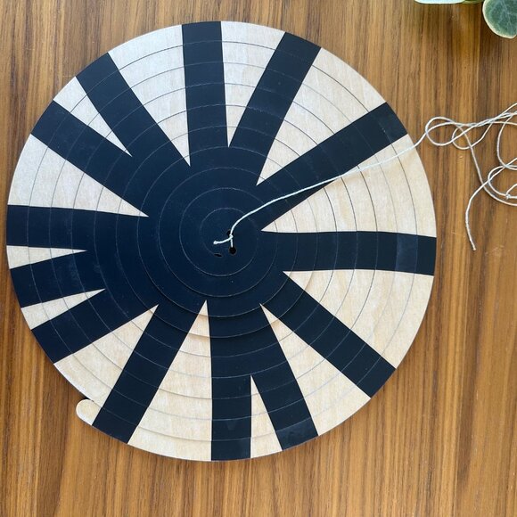 LOVEVERY Playkit 0-2 months "The Looker" - Picture 13 of 13